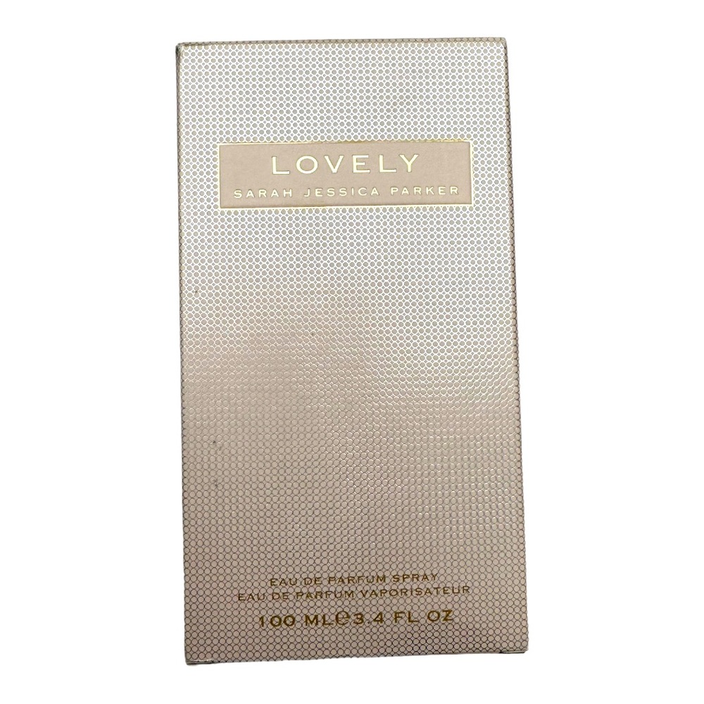 Sarah Jessica Parker Lovely perfume